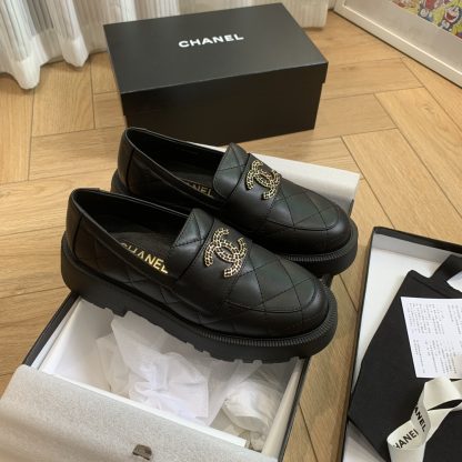 Chanel autumn and winter small round head slim retro style black matte loafers - Image 9