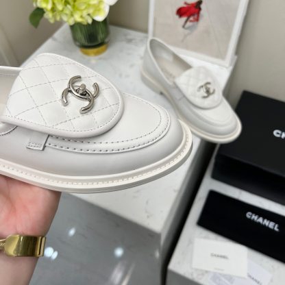 Chanel early spring white matte new temperament loafers - Image 7