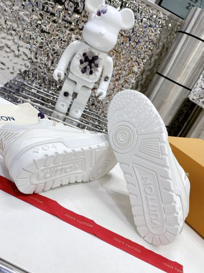 Louis Vuitton Trainer DIY Buckle Sneakers - Image 9