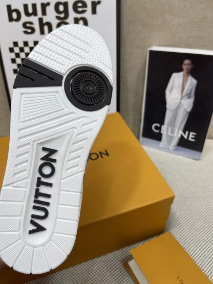 Louis Vuitton couple's basketball sneakers - Image 9