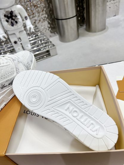 Louis Vuitton Limited Edition Retro Basketball Sneakers - Image 9