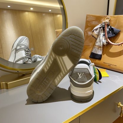 Louis Vuitton's popular skateboard shoes - Image 9