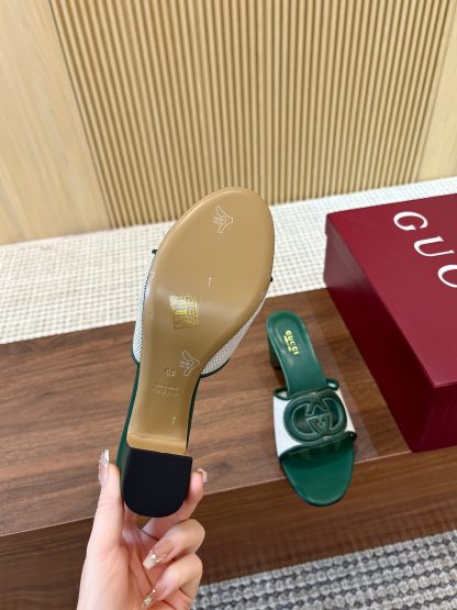 Gucci high heel sandals - Image 9