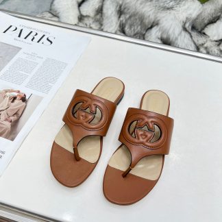 Gucci flip flops