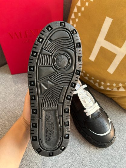 VALENTINO Exquisite and fashionable couple casual shoes - Image 8