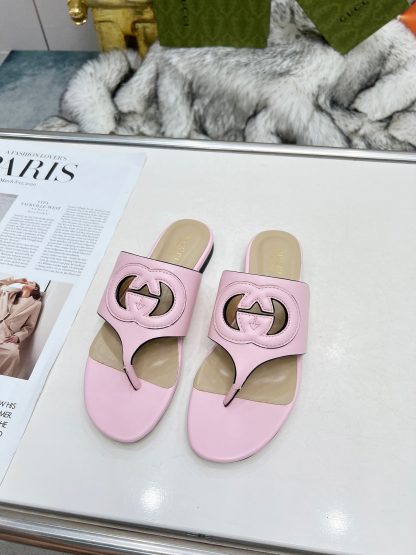 Gucci flip flops