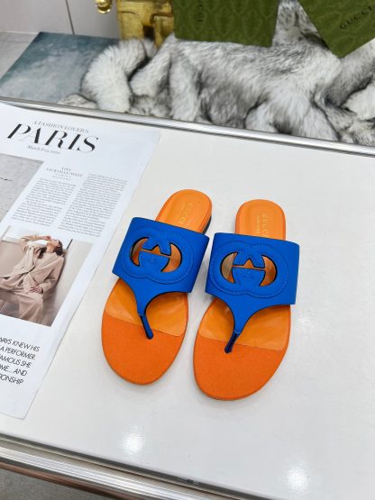Gucci flip flops
