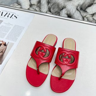 Gucci flip flops