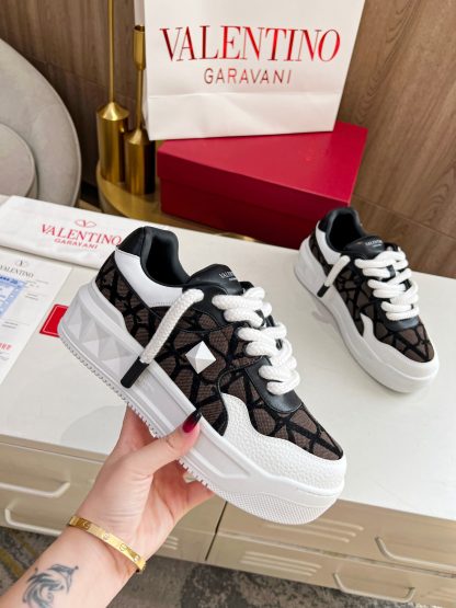 VALENTINO Fashion Couple Thick Strap Casual Shoes - Image 8