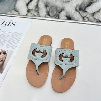 Gucci flip flops