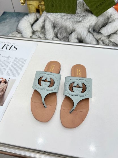 Gucci flip flops