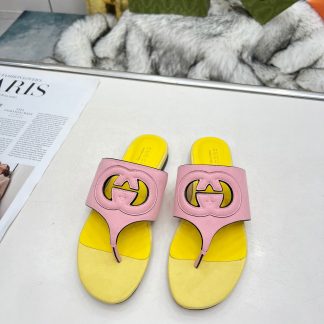 Gucci flip flops