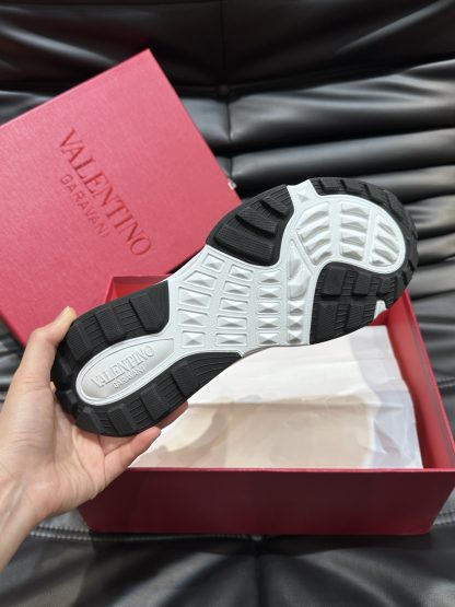 VALENTINO popular casual sports shoes - Image 9