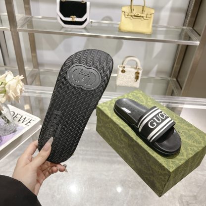 Gucci Good Game Slipper Sandals for Men and Women - Image 9