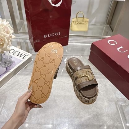 Gucci women's platform sandals - Image 9