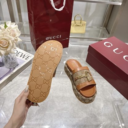Gucci women's platform sandals - Image 9