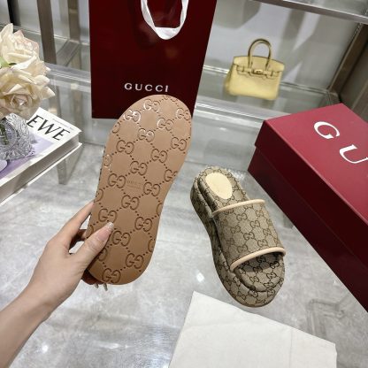Gucci Women's New GG Platform Slide Sandals - Image 9