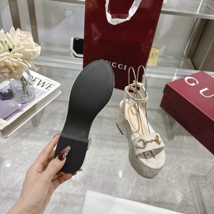 Gucci Women's Horsebit Flat Mid-Heel Platform Sandals - Image 9