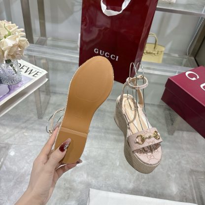 Gucci Women's Horsebit Flat Mid-Heel Platform Sandals - Image 9