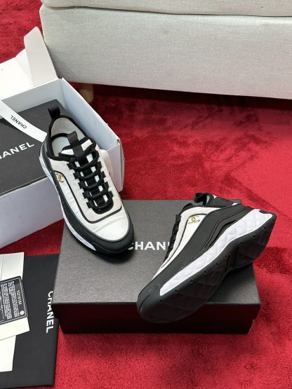 Chanel men's and women's couple's versatile fashion black and white mix and match casual sports shoes - Image 7