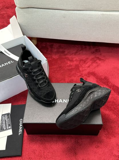 Chanel classic pure black all-match casual sneakers for men and women - Image 9