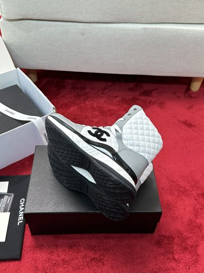 Chanel Early Autumn New Diamond Panda White and Gray Sneakers - Image 7