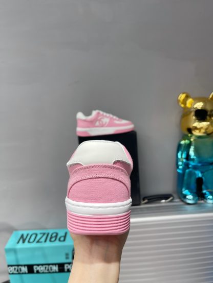 Chanel Spring and Summer Ultra High Quality Light Pink Fashionable Casual Sports Sneakers - Image 9