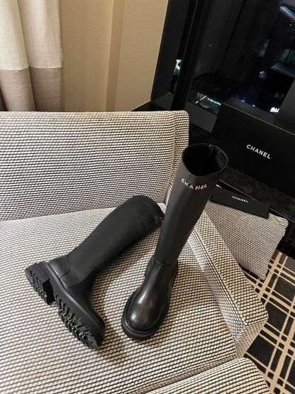 Chanel autumn and winter new handsome black personality stunning letter knight boots - Image 8