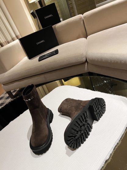 Chanel autumn and winter new brown simple fashion boots - Image 8