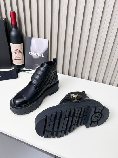 Chanel autumn and winter new black electric show diamond style leather boots - Image 9
