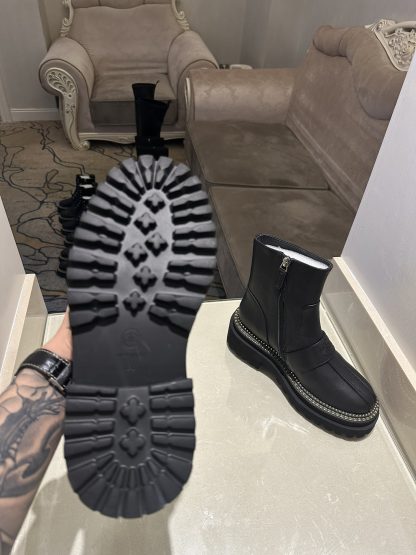 Chanel black autumn and winter high-end classic luxury leather ankle boots - Image 9