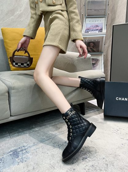 Chanel Paris catwalk latest black comfortable leg-enhancing long boots - Image 9