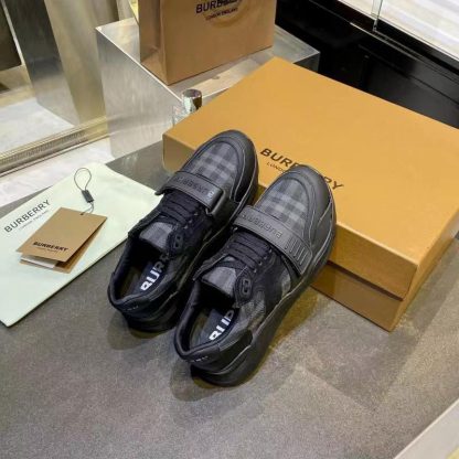 Burberry thick-soled sports shoes - Image 6