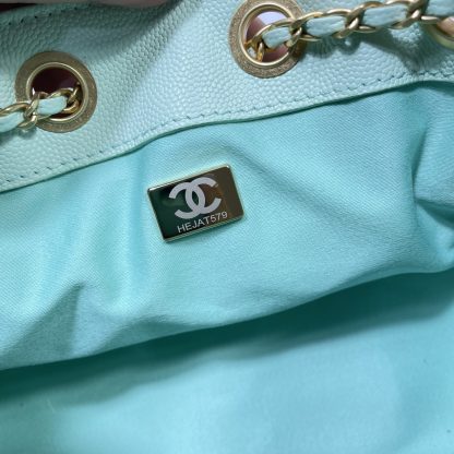 Chanel-style hippie hobo light green mini bag - Image 9