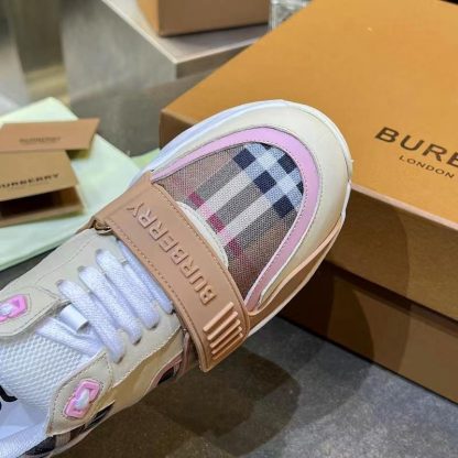 Burberry thick-soled sports shoes - Image 9
