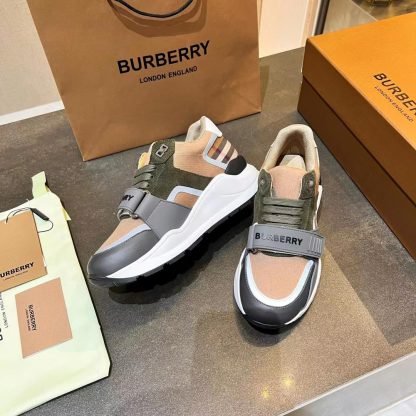 Burberry thick-soled sports shoes - Image 9
