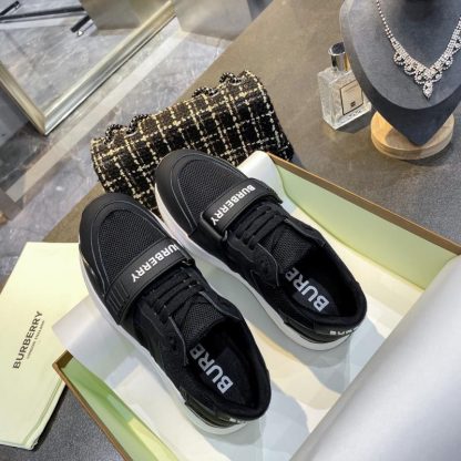 Burberry thick-soled sports shoes - Image 8