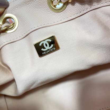 Chanel elegant pink handbag - Image 10