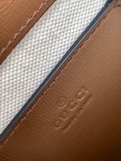 Gucci exquisite small handbag - Image 9