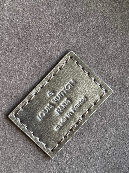 Louis Vuitton CANNES Handbag - Image 9