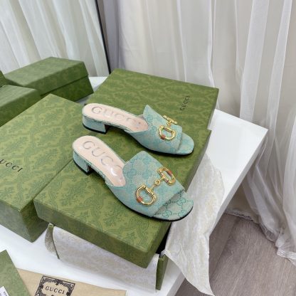 Gucci horsebit shallow design with square toe and three-dimensional square heel slippers - Image 6