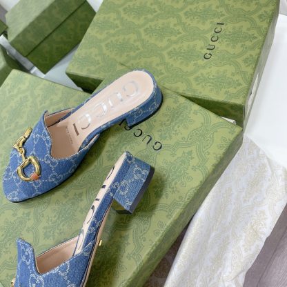 Gucci horsebit shallow design with square toe and three-dimensional square heel slippers - Image 10