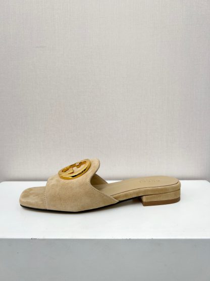 Gucci flat slippers - Image 9