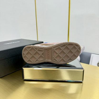 Chanel men's and women's couple's classic blue and pink mix and match fashionable casual dad shoes - Image 9