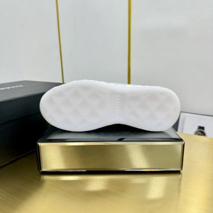 Chanel classic beige and black mix and match fashion casual dad shoes for men and women - Image 9