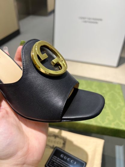 Gucci's classic high-heeled slippers are a must-have for summer - Image 8