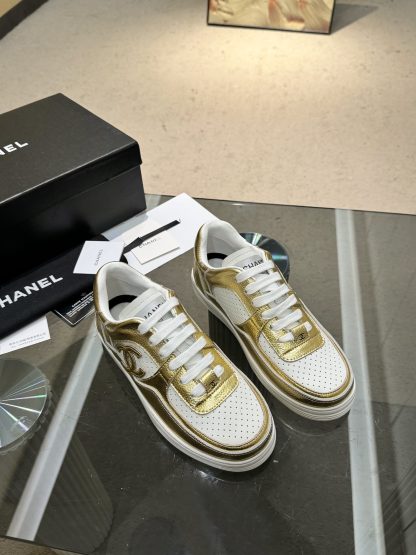 Chanel classic design gold mix fashion casual sneakers - Image 7