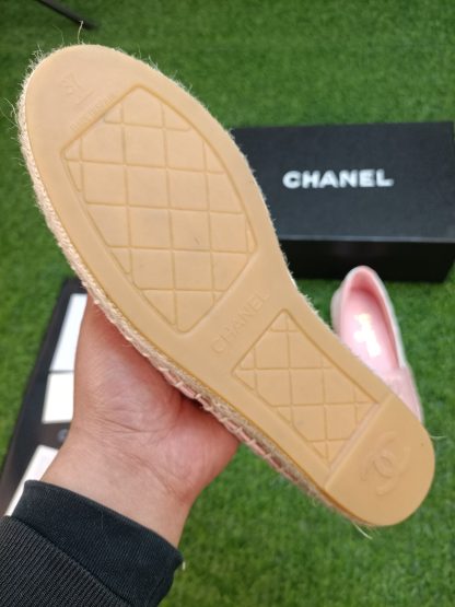 Chanel's new spring sunshine pink and white fisherman shoes - Image 8