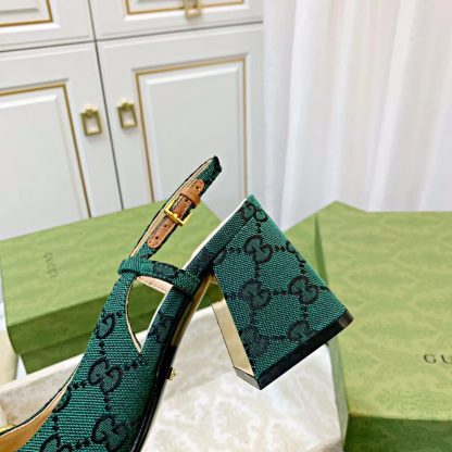 Gucci's new horsebit buckle (same style for shoes and sandals) - Image 8