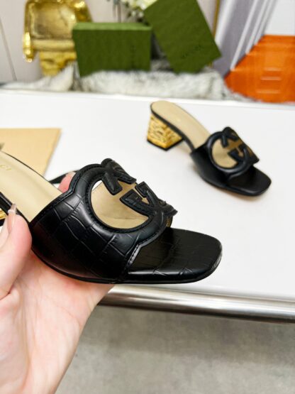 Gucci mid-heel slippers - Image 10